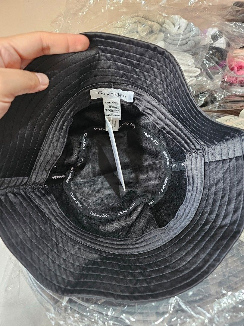 CALVIN KLEIN Bucket Hat - Black (Category: Caps & Hats) located in Quezon City. Submitted by senyoramaria2 (Listing ID 1467382256, Image 3). Description: CALVIN KLEIN Bucket Hat Black #USpasabuy.