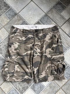 (Category: ) located in . Submitted by nofits.garments (Listing ID 1467384123, Image 1). Description: .
