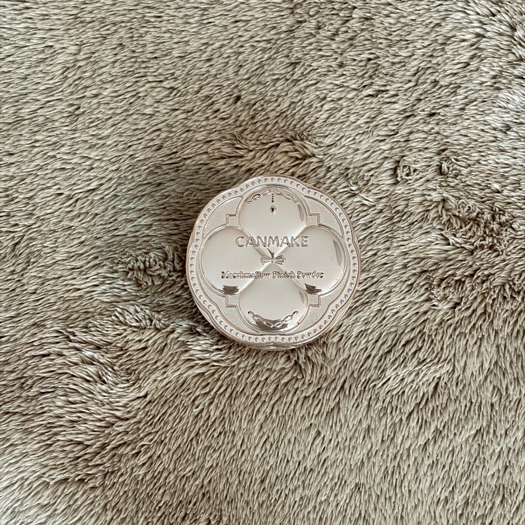 Canmake Mini Marshmallow Finish Powder (Category: Makeup) located in San Juan City. Submitted by _ands_ (Listing ID 1467457644, Image 1). Description: - Shade: MB - Practically full amount of product remaining - Puff has been cleaned/sanitized and is ready for use .