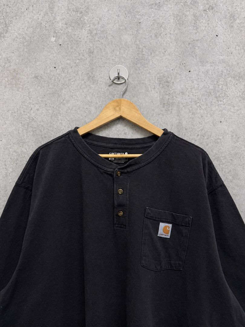 Carhartt Pocket Tee Shirt (Category: Tshirts & Polo Shirts ) located in Manila. Submitted by 2ndclassvintageph (Listing ID 1467543437, Image 2). Description: .