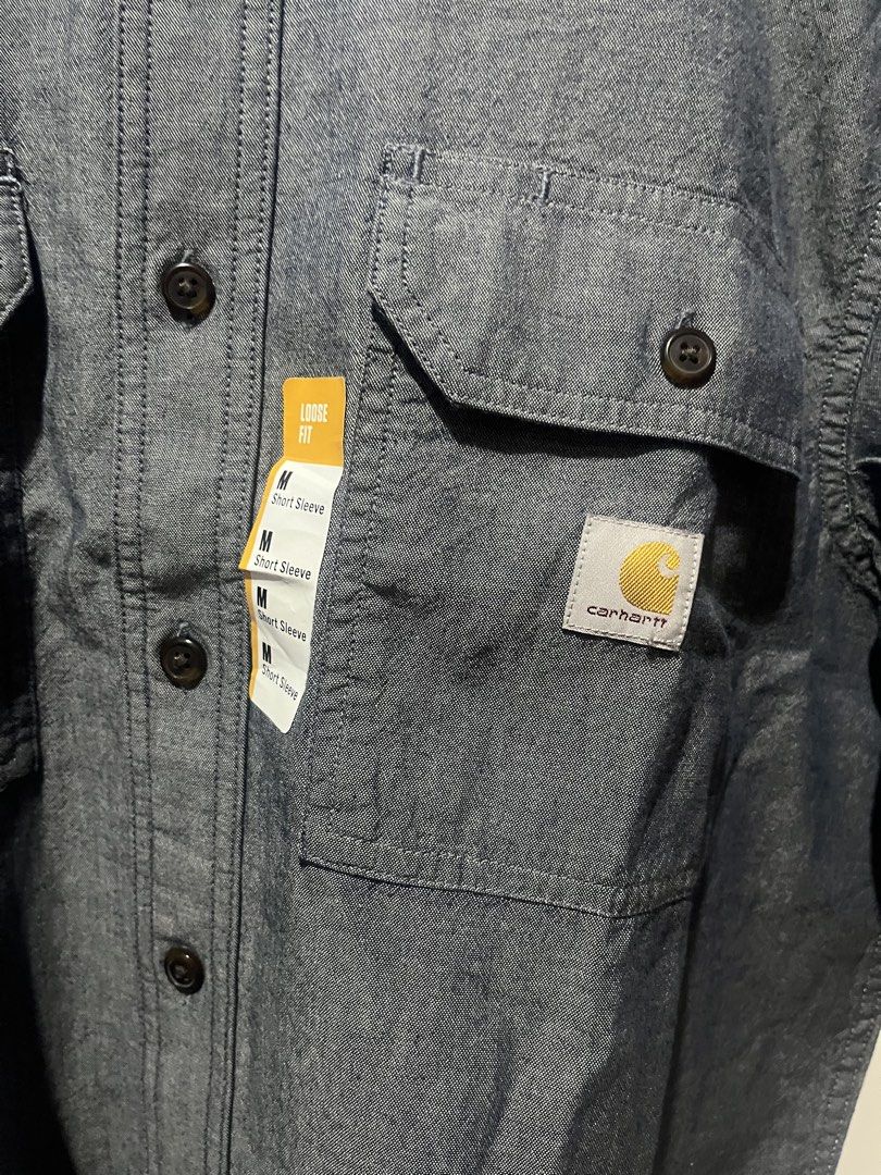 Carhartt Polo (Category: Tshirts & Polo Shirts ) located in Talisay. Submitted by arabell21 (Listing ID 1467584937, Image 2). Description: Brand new with hangtag Size Medium Loose Fit Best fit Large-XL W23 L30 Color rate 10/10 No issue.