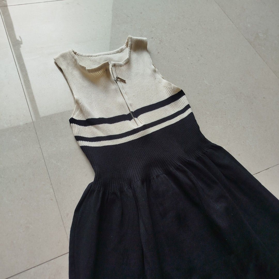 Casual Dress (Category: Dresses) located in Quezon City. Submitted by wearpetalsph (Listing ID 1467412892, Image 2). Description: 📌 RFS: Decluttering 📌 Condition: Great 💯 📌 Premium quality 📌 Comfy to wear 📌 Decent looking 📌 Stretchable fabric 🌸 Delivery and payment method: ➡️ Lalamove and gcash Feel free to PM for more details. Happy shopping! - Wear Petals PH 😊💖.