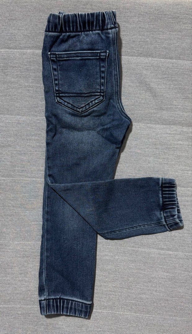 Cat & Jack Denim Jogger Pants Elastic Waist (Category: Babies & Kids Fashion) located in Rizal. Submitted by preloovved (Listing ID 1467498455, Image 2). Description: Super comfy dark wash denim joggers for kids! Features an easy elastic drawstring waist, stylish ribbed cuffs, and handy pockets. Soft faded finish for that cool, casual everyday look. Preloved, 4yo Meet-up only in GB1 San Mateo, Rizal Shipping fee c/o buyer. Tres Marias or J&T expr