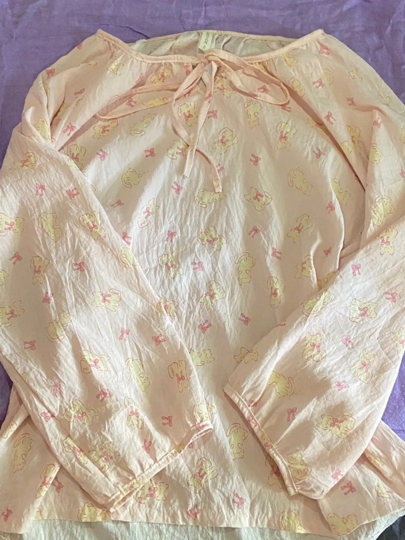 CAT DESIGN SOFT SLEEPWEAR (Category: Blouses) located in Masbate. Submitted by gurly_trifth26 (Listing ID 1467466925, Image 1). Description: SIZE: MEDIUM🌺 PRICE:65 LOCK75🌺 MOP:GCASH🌺 MOD:J&T(BUYER SHOULDERS SF)🌺 LOC:MASBATE,PLACER 🌺.