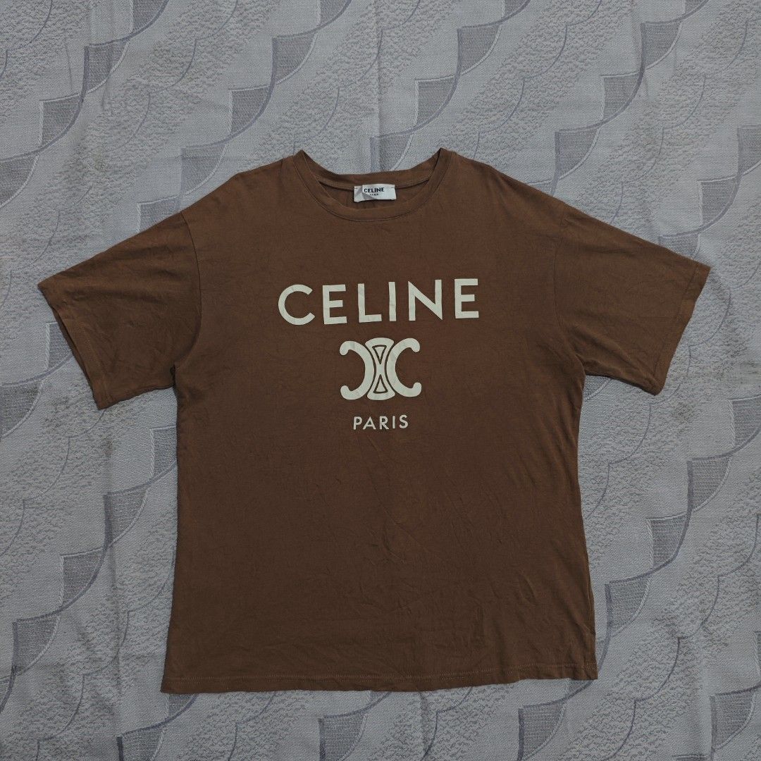 Celine paris (Category: Formal Shirts) located in Pontevedra. Submitted by estudyanthriftttt (Listing ID 1467387151, Image 1). Description: 21/28 Med - large Excellent condition No issue As new.