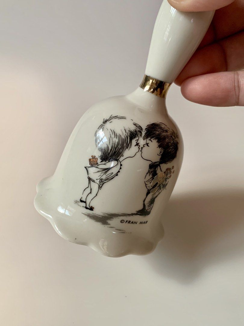 Ceramic Bell 🔔 (Category: Other Home Decor) located in Tandag. Submitted by jeason_22 (Listing ID 1467543449, Image 3). Description: • Good Condition/ no damage • 1pc only.