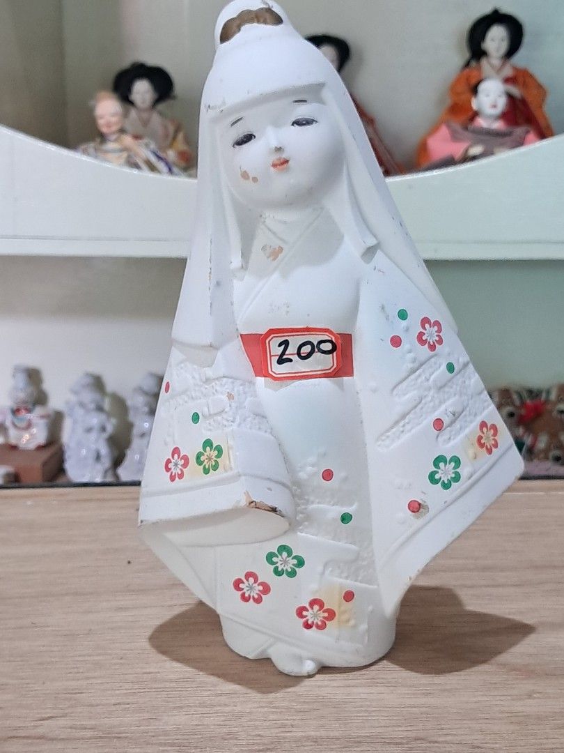 Ceramic doll (Category: Vintage Collectibles) located in Cavite. Submitted by secretjapansurplus (Listing ID 1467413608, Image 2). Description: for lalamove only.