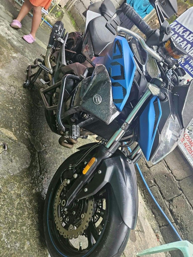 Cf Moto version 2 (2019) (Category: Motorbikes for Sale) located in Taguig. Submitted by clarissa0105 (Listing ID 1467411159, Image 2). Description: Name ng unit:cf moto v2 Ilang cc:nk 400cc Odo:18k Ilang years :model 2019 Rehistro: expired july 2026 Hm: 130k (nego) Bago lang gulong. Pwede swap nmax add nalang. 1st owner..