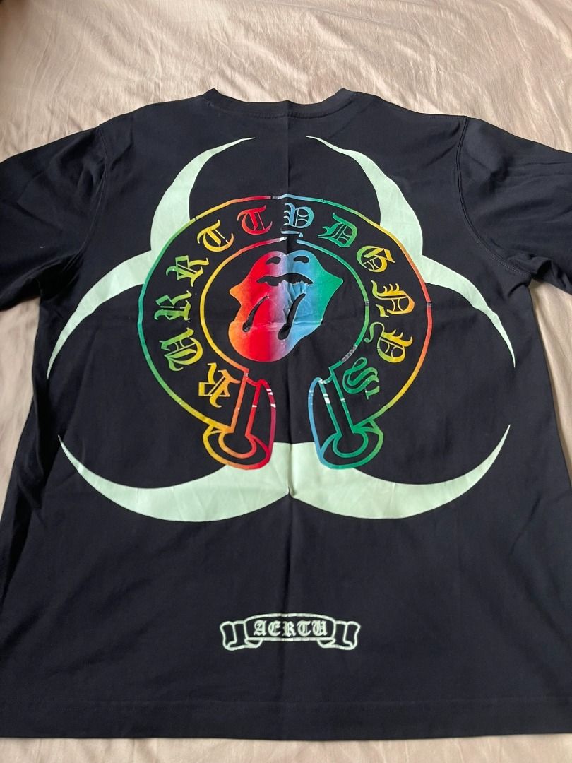 CH X ROLLING STONES INSP SHIRT (Category: Tshirts & Polo Shirts ) located in Manila. Submitted by ako.si.lemmor (Listing ID 1467443792, Image 2). Description: This item is thrifted, manage your expectation. Dimes: 21.5X27.5 (XL) Condition: 8.5/10 Issue: Print tears at back Ship at your own cost or pickup Mandaluyong..