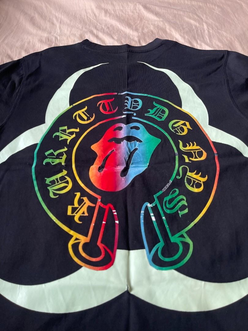 CH X ROLLING STONES INSP SHIRT (Category: Tshirts & Polo Shirts ) located in Manila. Submitted by ako.si.lemmor (Listing ID 1467443792, Image 3). Description: This item is thrifted, manage your expectation. Dimes: 21.5X27.5 (XL) Condition: 8.5/10 Issue: Print tears at back Ship at your own cost or pickup Mandaluyong..