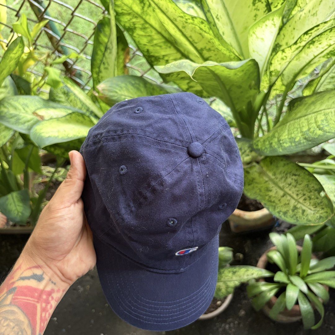 Champion dad hat baseball cap (Category: Caps & Hats) located in Magalang. Submitted by luxgood18 (Listing ID 1467508007, Image 2). Description: .