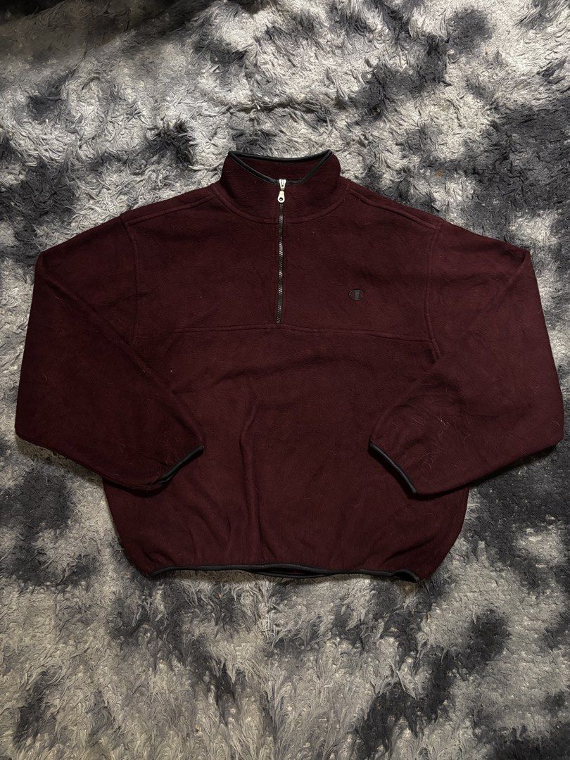 CHAMPION FLEECE QUARTER ZIP (Category: Coats, Jackets and Outerwear) located in Manila. Submitted by aeronmaurcio (Listing ID 1467422410, Image 2). Description: CHAMPION FLEECE QUARTER ZIP W- 27.5 L- 27 SLEEVES- 24.5 .