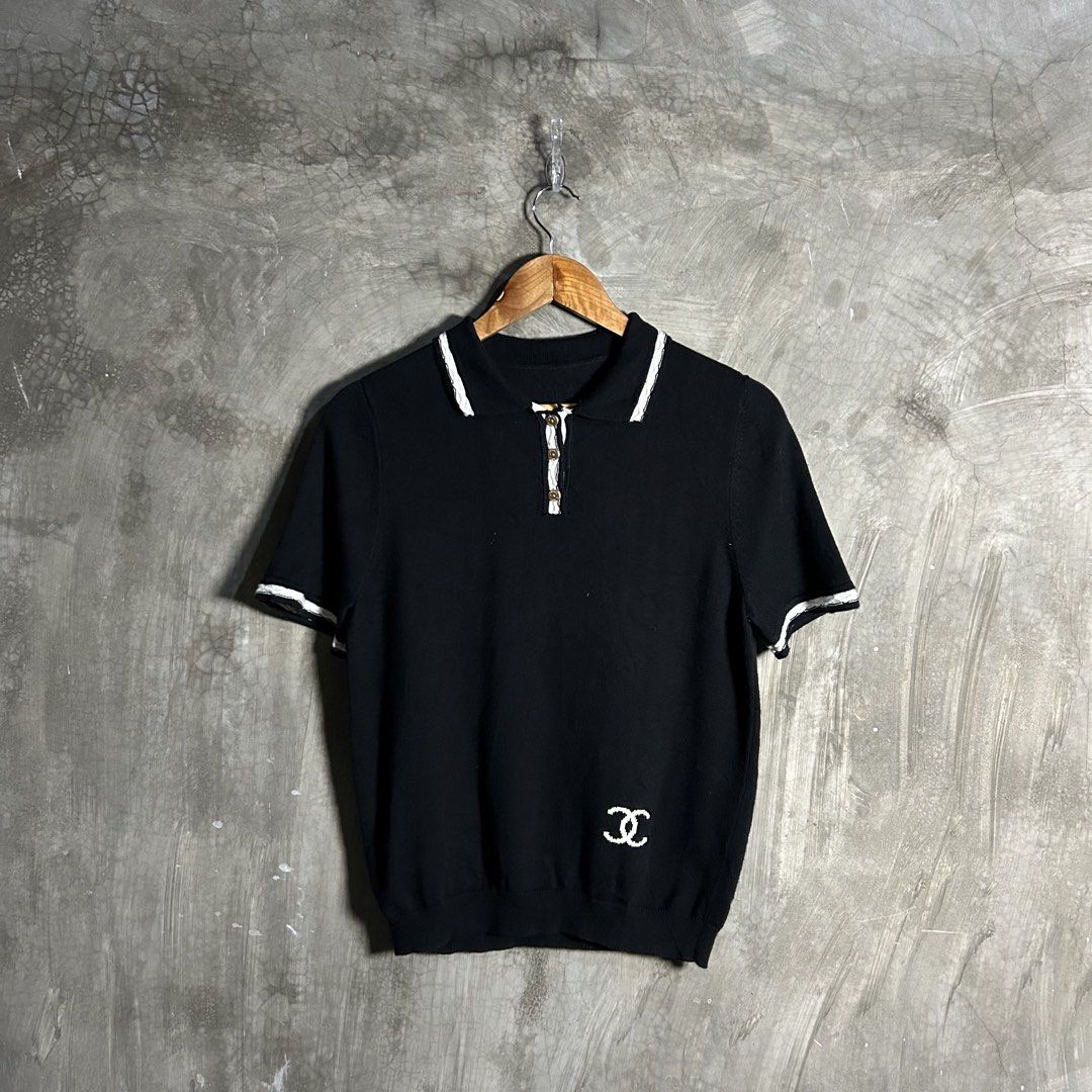 Chanel - Cashmere Knit Bicolor Polo (Category: Luxury Apparel) located in Tayabas. Submitted by streetdepartment (Listing ID 1467546058, Image 1). Description: Chanel - Cashmere Knit Bicolor Polo Excellent condition Flaw/s: missing necktag Size: Medium Measurements (inches): Width: 18” Length: 23.5” Dm to purchase! Note: Manage your expectations as you are dealing with secondhand items. Color may vary due to lighting. No return / No refund! If yo