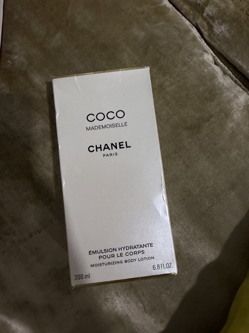 Chanel Lotion (Category: Luxury Accessories) located in Caloocan City. Submitted by luckywhale_39047f (Listing ID 1467432549, Image 1). Description: Authentic Chanel Lotion.