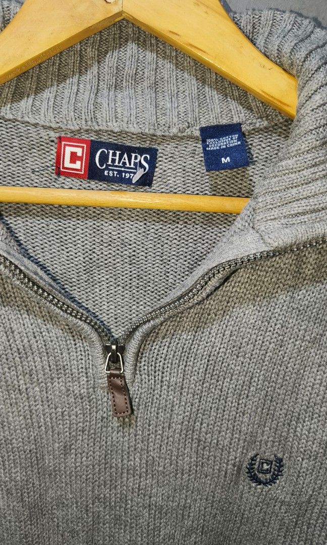 CHAPS RALPH LAUREN QUARTER ZIP (Category: Luxury Apparel) located in Makati City. Submitted by updownthrift (Listing ID 1467571617, Image 2). Description: NO ISSUE NEED WASH.