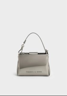 （分類：）位於 。 由 minghao.ar 提交（商品編號 1467427225，圖片 1）。簡介： 。