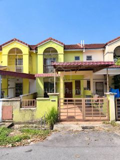 (Category: ) located in . Submitted by mudah585227 (Listing ID 1467562616, Image 1). Description: .