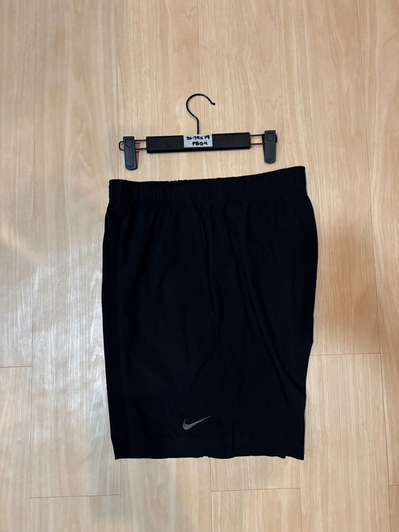 Check Dri-fit Embroidered swoosh short (Category: Shorts) located in Quezon City. Submitted by callelistothriftshop (Listing ID 1467493321, Image 3). Description: 🔥PB - 04 | Check Dri-fit Embroidered swoosh short 🔥 💸 PRICE: ₱ 580 + Shipping Fee ➡️ DIMENSION: 30-34”W x 19”L ➡️ SIZE ON TAG: XL ➡️ COLOR: Black ✨ CONDITION: Very Good Used Condition ‼️ ISSUE: (Please manage expectations)Needs extra wash.