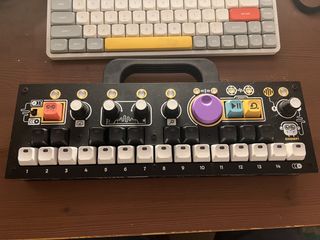（分類：）位於 。 由 wazusound 提交（商品編號 1467503477，圖片 1）。簡介： 。