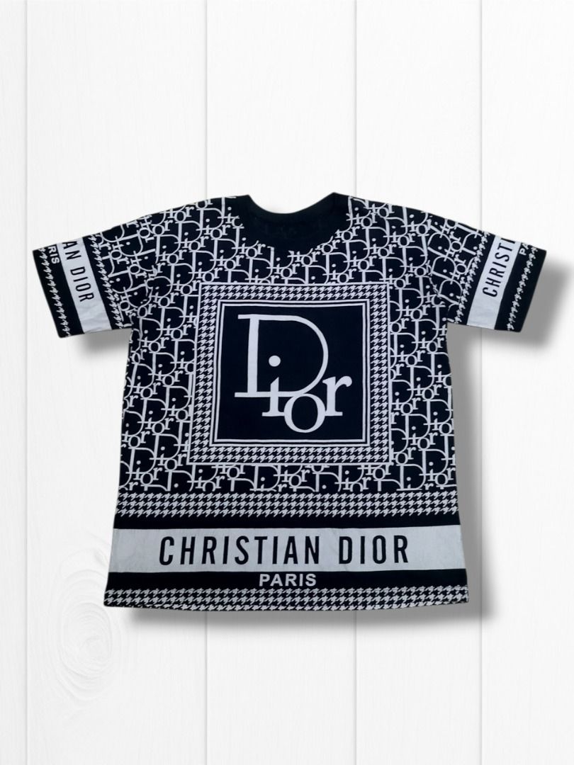 Christian Dior AOP Tshirt I Tee (Category: Tshirts & Polo Shirts ) located in Aguinaldo. Submitted by baguioukayukay2600 (Listing ID 1467446790, Image 1). Description: .