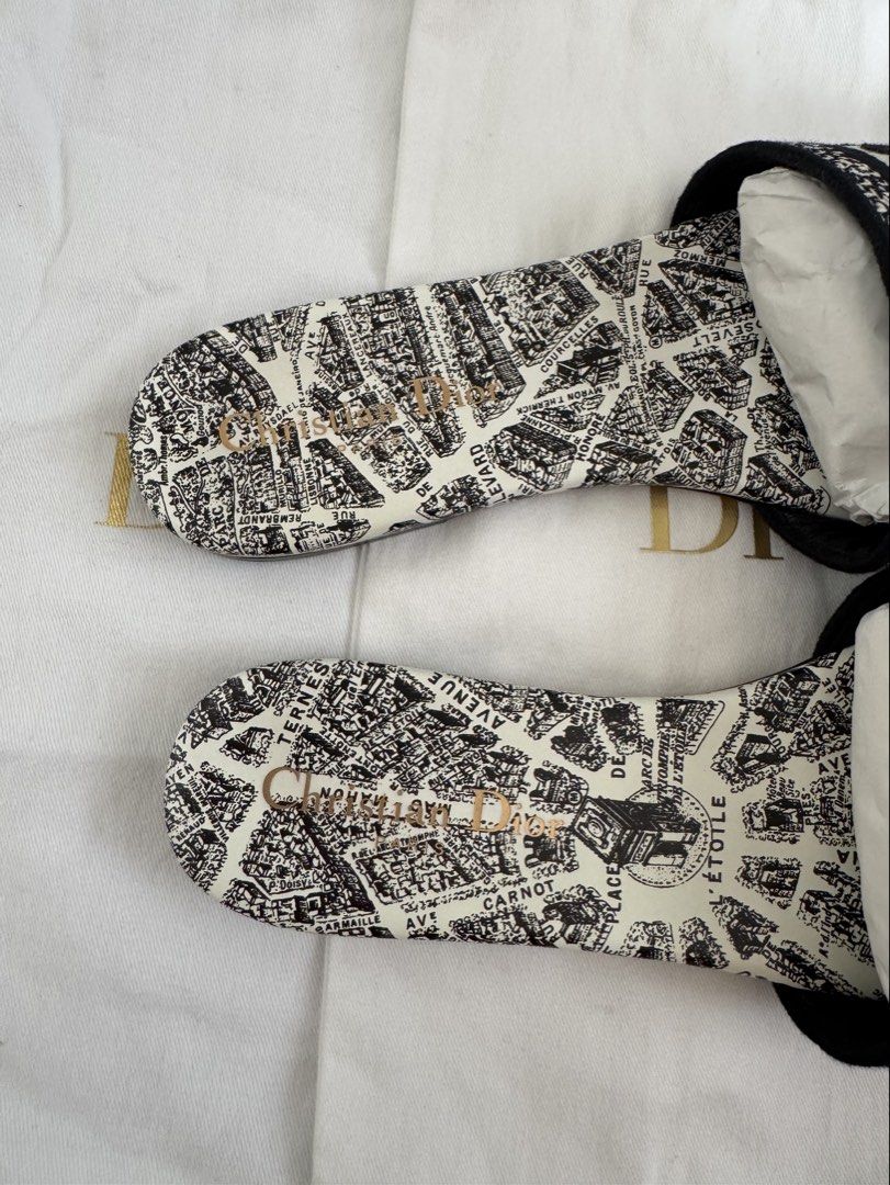 Christian Dior Dway Sandals PRE-OWNED (Category: Slippers and slides) located in Manila. Submitted by shopmyclosetbytel (Listing ID 1461424106, Image 3). Description: Pre-owned Dior Dway Sandals- Size 38.5 only Very good condition Dust bag & receipt only 100% Authentic.
