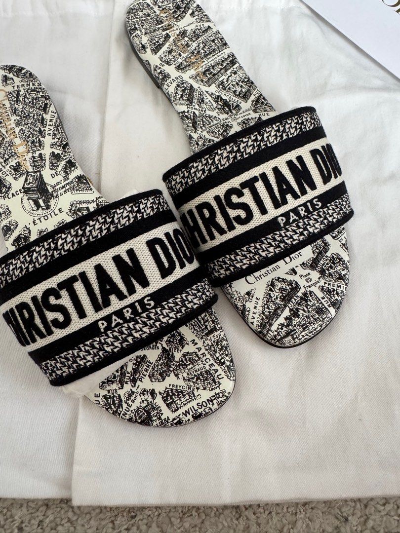Christian Dior Dway Sandals PRE-OWNED (Category: Slippers and slides) located in Manila. Submitted by shopmyclosetbytel (Listing ID 1461424106, Image 2). Description: Pre-owned Dior Dway Sandals- Size 38.5 only Very good condition Dust bag & receipt only 100% Authentic.