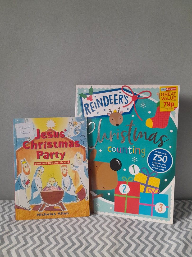 Christmas Activity Books (Category: Children's Books) located in Pasig City. Submitted by three.babybears (Listing ID 1467496893, Image 1). Description: both are unused take both for only 85.