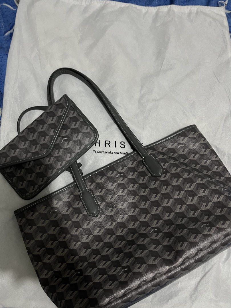 AUTHENTIC CHRISTY NG RUSSO MEDIUM TOTE ASH (GRAY) (Category: Luxury Bags & Wallets) located in Mandaluyong City. Submitted by decsustain (Listing ID 1467376311, Image 3). Description: Oftenly used RFS: Currently using my longchamp Price can be negotiated for sure buyers .