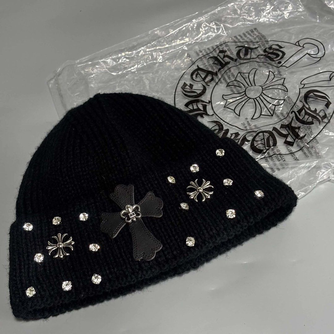 Chrome Hearts (Category: Beanies) located in Mandaluyong City. Submitted by benzcer.zabala21 (Listing ID 1467386403, Image 2). Description: Chrome Hearts Beanie Negotiable .