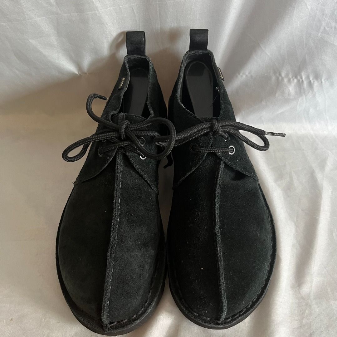 Clarks Dessert Trek Goretex (Category: Casual Shoes) located in Quezon. Submitted by _babypluto (Listing ID 1467455599, Image 2). Description: Size 8.5 Very good condition Flaw: replaced laces na ata to.