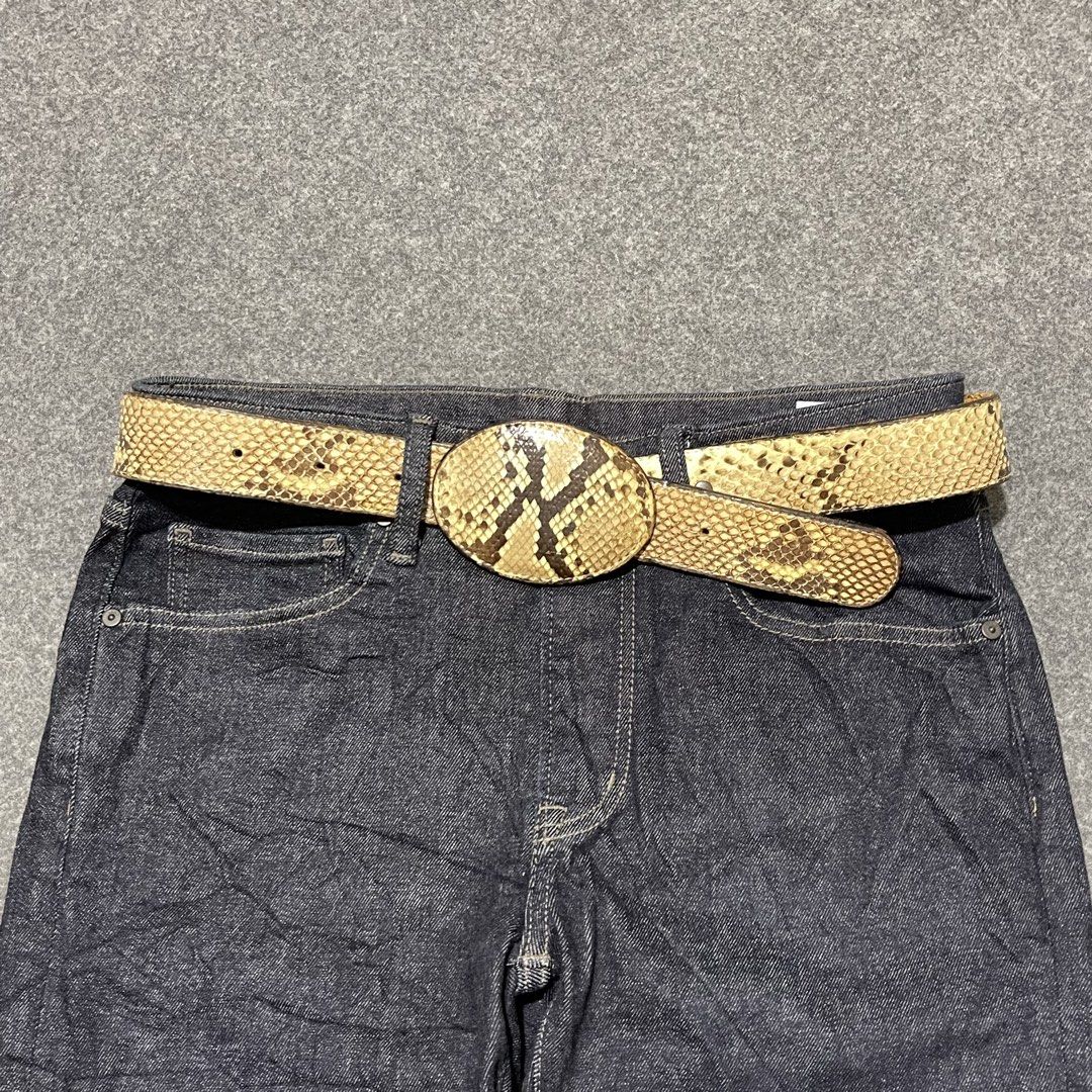 Classic Genuine Python Leather Belt (31-39) (Category: Belts) located in Pasig City. Submitted by _rosasass_ (Listing ID 1467387830, Image 2). Description: Authntic Python Snake skin leather Excellent condition Waistline 31-39 Length 42.5 inch Width 1.5 inch Buckle size 3 inch.