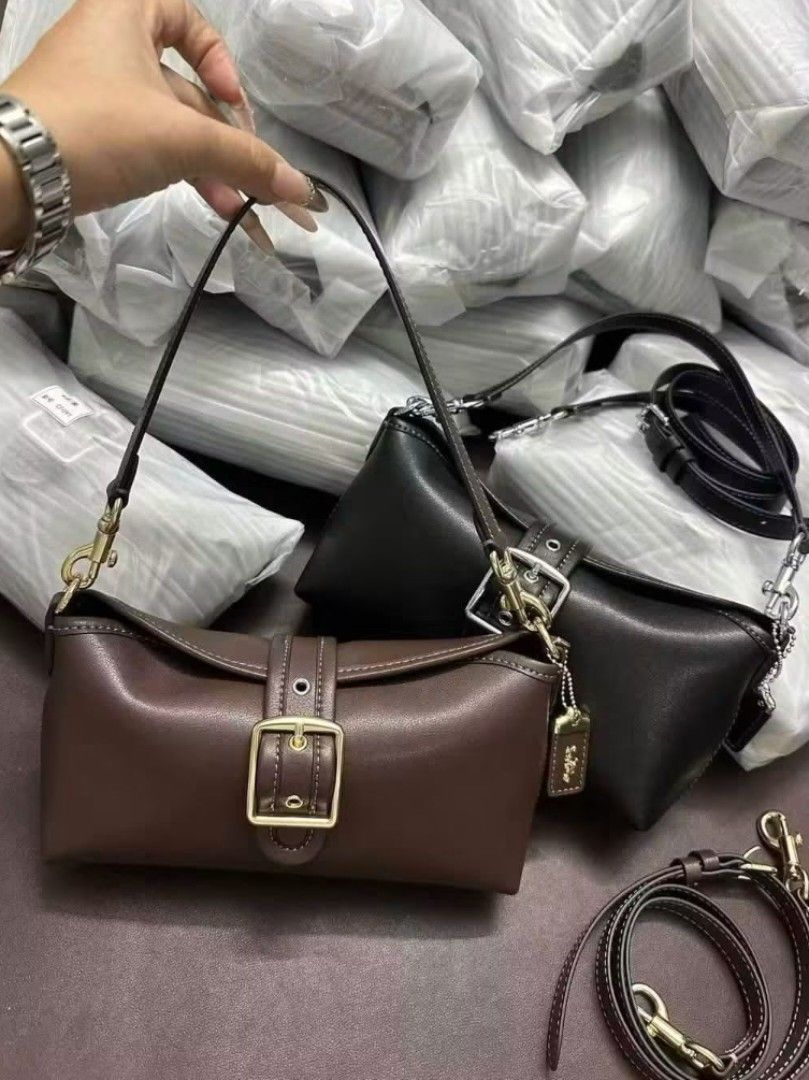 Coach Abbie Shoulder Bag (Category: Shoulder Bags) located in Manila. Submitted by msddirectfactoryoutlet (Listing ID 1467422491, Image 1). Description: .