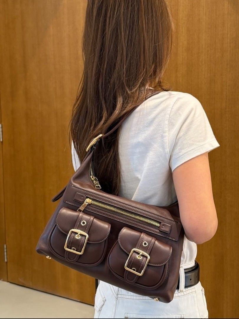 Coach Allison Shoulder Bag (Category: Shoulder Bags) located in Manila. Submitted by msddirectfactoryoutlet (Listing ID 1467422198, Image 1). Description: .