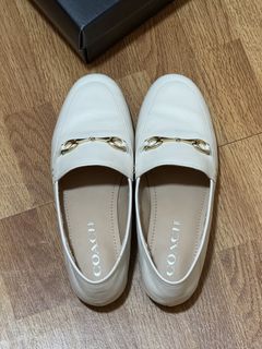 (Category: ) located in . Submitted by preloved_bymissm (Listing ID 1467486888, Image 1). Description: .