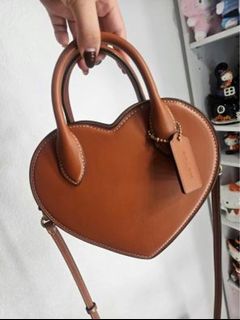 (Category: ) located in . Submitted by pinkandpurpleshoppe (Listing ID 1467525095, Image 1). Description: .