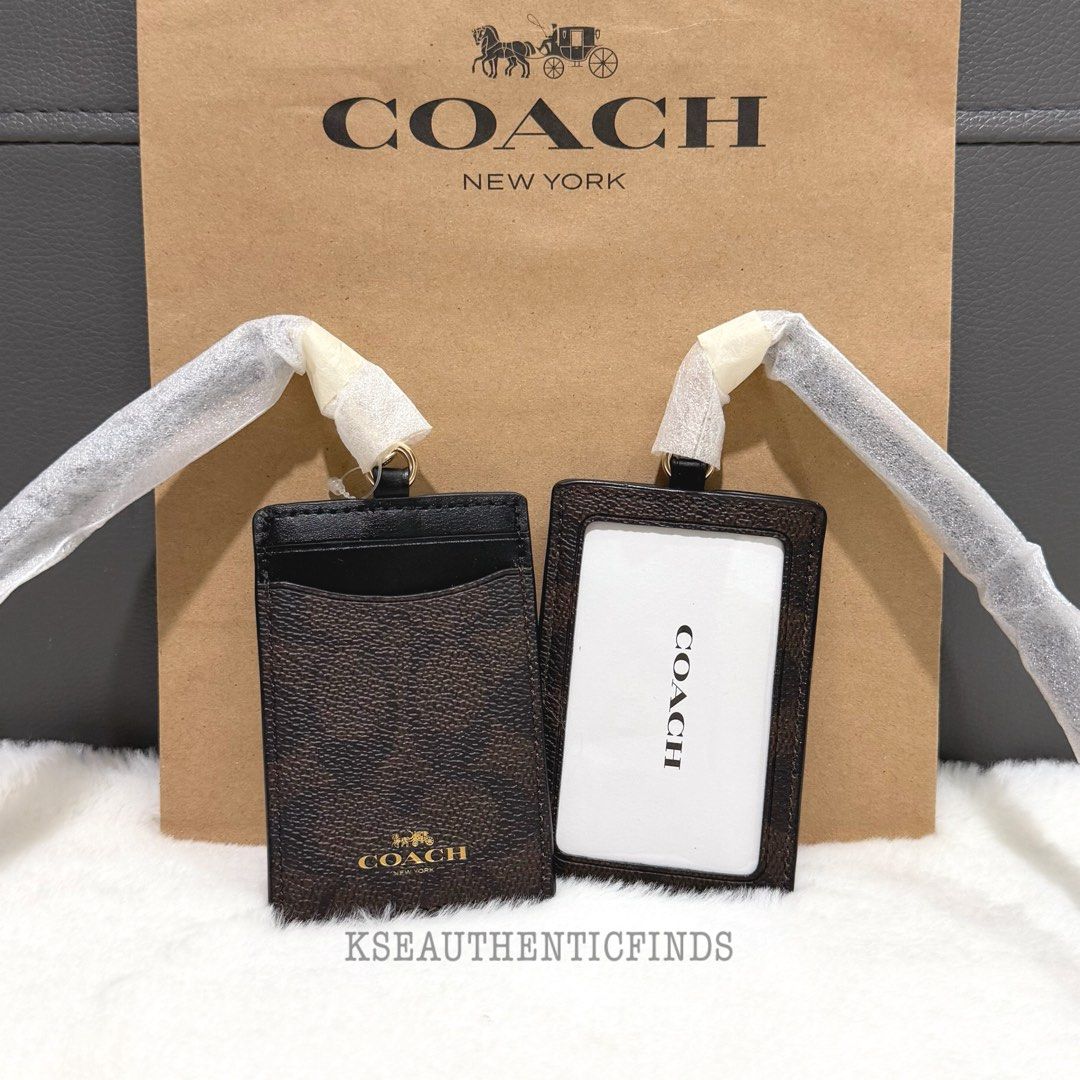 COACH ID Lanyard in Walnut/Black 🇨🇦 (Category: Wallets & Card holders) located in Pasig City. Submitted by kseauthenticfinds (Listing ID 1467440719, Image 2). Description: 𝗡𝗲𝘄 𝗔𝗿𝗿𝗶𝘃𝗮𝗹𝘀✨ ID Lanyard in Walnut/Black 🇨🇦 Inclusions: tag and care card Pasig/Cainta on hand Product Details Signature coated canvas and smooth leather Two credit card slots ID window Detachable lanyard 2 3/4" (L) x 4" (H) Disclaimer KSE Authentic Finds is not 