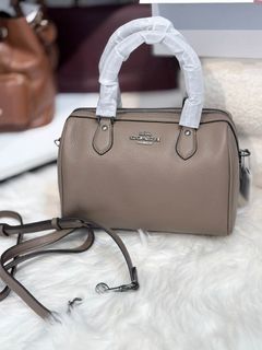 (Category: ) located in . Submitted by bagsboutiqueph (Listing ID 1467491231, Image 1). Description: .