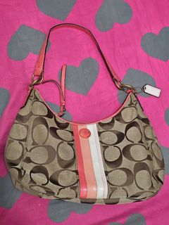 (Category: ) located in . Submitted by shopaholicmimi (Listing ID 1467560852, Image 1). Description: .
