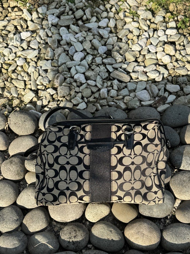 Coach Signature Nancy Satchel (Category: Luxury Bags & Wallets) located in Mandaluyong City. Submitted by kream_ (Listing ID 1467415228, Image 3). Description: Coach Signature Stripe Nancy Satchel 2-Way Rank AB — Mint Condition Issue: Handle is missing, sling only Manila 📍 DM for more info..