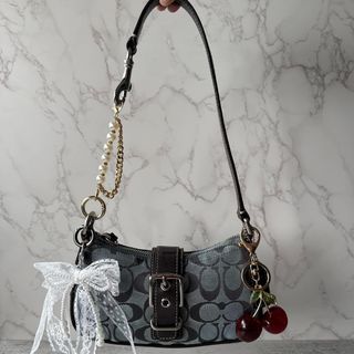 (Kategori: ) berada di . Dikirim oleh gallerycoachy2k (ID iklan 1467393714, Gambar 1). Deskripsi: .