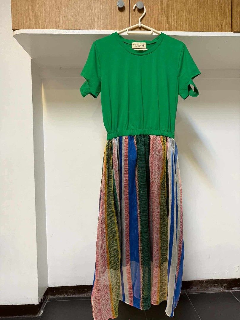 Colorful Dress (Category: Dresses) located in Manila. Submitted by atozstuff (Listing ID 1467455538, Image 1). Description: .