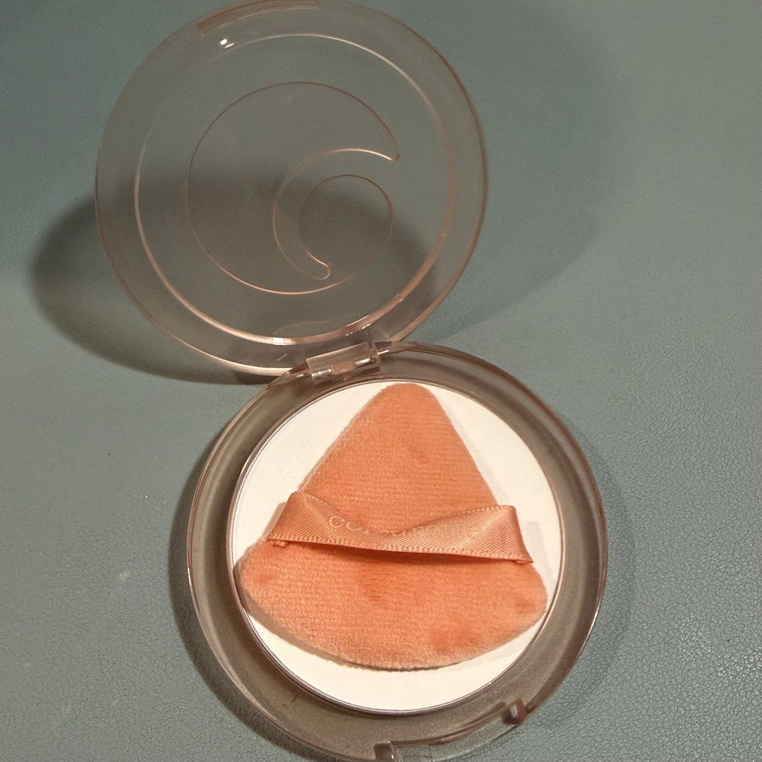 Colourette Third Base (Category: Makeup) located in Manila. Submitted by makeupdeclutterph (Listing ID 1467515267, Image 2). Description: 💌 Selling my Colourette Third Base in the Invisible Shade for 300 pesos! Used three times only RFS: Don't use it anymore .
