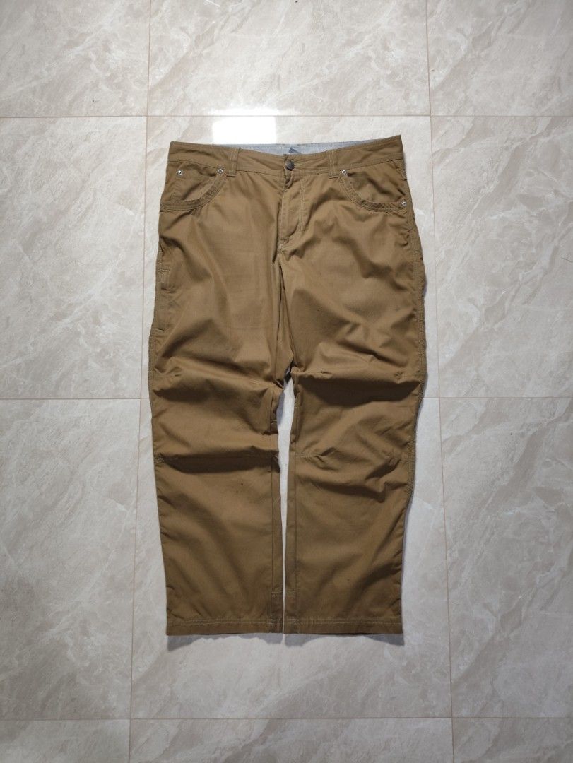 Columbia - Regular Fit - Outdoor Pants (Category: Jeans) located in Tayabas. Submitted by streetdept.ph (Listing ID 1467445035, Image 1). Description: Columbia - Regular Fit - Outdoor Pants Measurements (inches): Waist 38 Length 39.5 Leg opening 9 Size: 36x30 on tag Good condition Flaw: stains, scratches and sign of used.