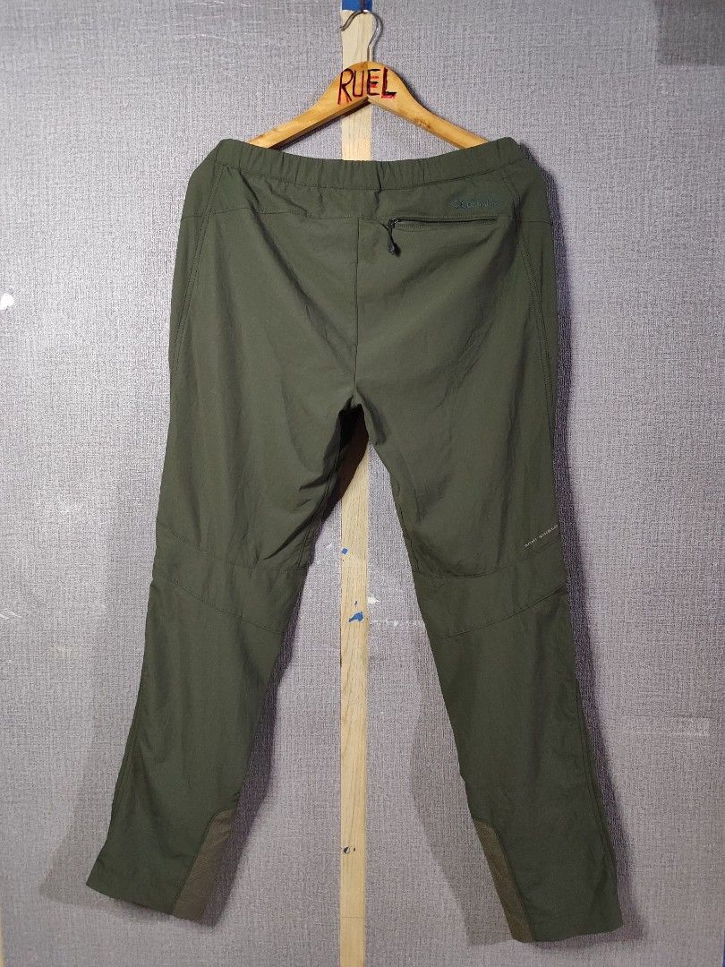 COLUMBIA MEN'S TREK PANTS (Category: Coats, Jackets and Outerwear) located in Manila. Submitted by rumarabe (Listing ID 1467524706, Image 2). Description: COLUMBIA MEN'S TREK PANTS W/ ADJUSTABLE BELT COMPLETE TAGS W/ MULTIPLE ZIPPER POCKETS SIZE:XL ON TAG(33-35X40) EXCELLENT TO GOOD AS NEW CONDITION PRICE:850+FREE SHIP(J&T) BICOL LOCATION.