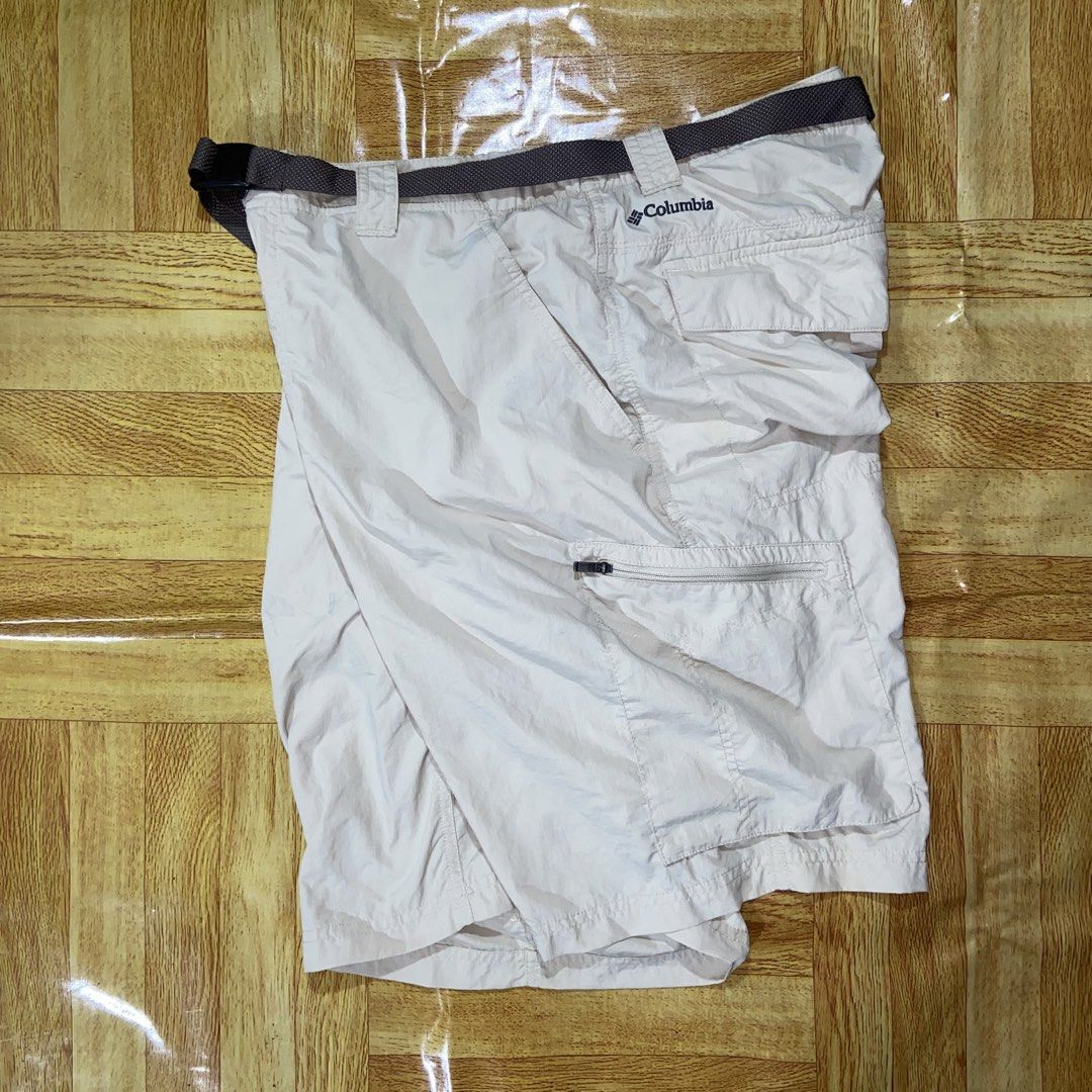 Columbia Outdoor Short (Category: Activewear) located in Dasmarinas. Submitted by thrift2gems (Listing ID 1467602246, Image 1). Description: Columbia Outdoor Short✨ -WIDTH: 34 with belt -LENGTH: 21.5 -LEG OPENING: 11.5 -COLOR RATE: 9.5/10 -CONDITION: 9.5/10 -ISSUE: NEED WASH.