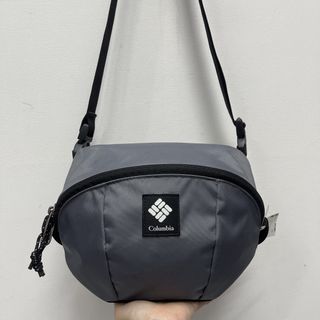(Category: ) located in . Submitted by timelessbags (Listing ID 1467422388, Image 1). Description: .