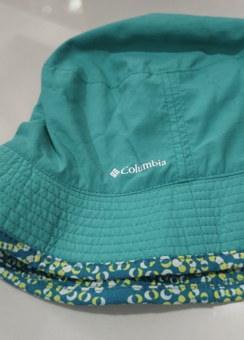 Columbia reversible bucket hat drifit (Category: Hats & Beanies) located in Naga. Submitted by otaydenyoks (Listing ID 1467448806, Image 2). Description: one size.