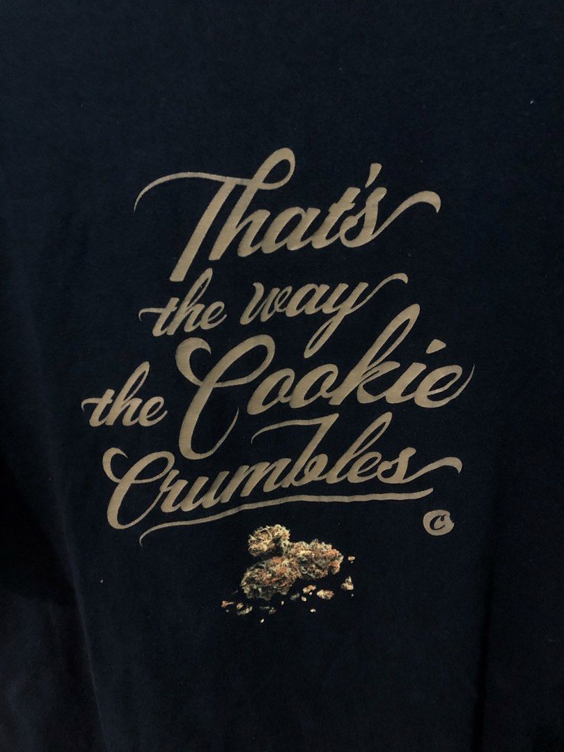 Cookie (Category: Tshirts & Polo Shirts ) located in San Fernando. Submitted by unclebob00 (Listing ID 1467450321, Image 3). Description: Cookie weed shirt Large(21x30) Minimal cracks.