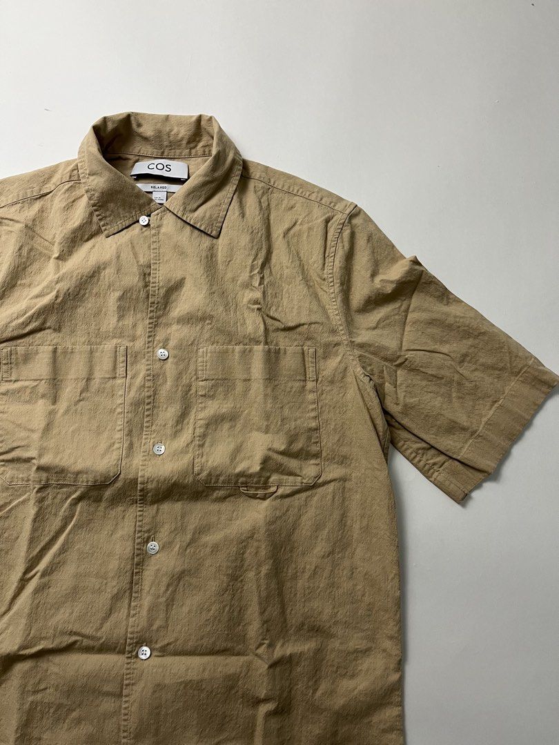 COS Utility Shirt (Category: Formal Shirts) located in Makati City. Submitted by ufcknwthbst (Listing ID 1467467845, Image 3). Description: 21 inch width 27 inch length 9.5/10 condition No issue.