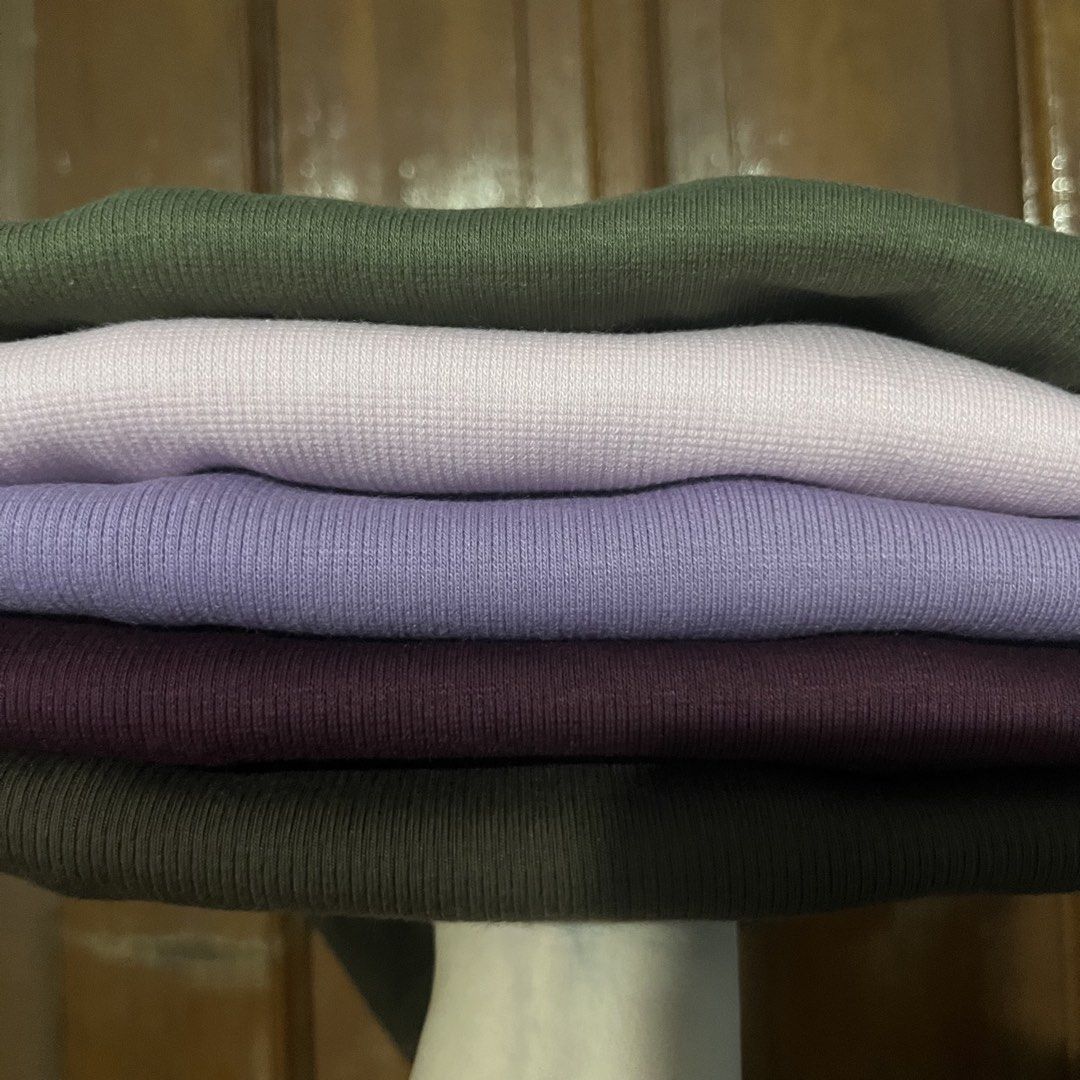 Cotton knitted tops bundle (Category: Shirts) located in Antipolo. Submitted by happythingscollectibles (Listing ID 1467470826, Image 2). Description: 5pcs Vnotch style 36 to 42 Bust Medium - XL size (one size stretchable) 19inches width 22 to 23 inches length.